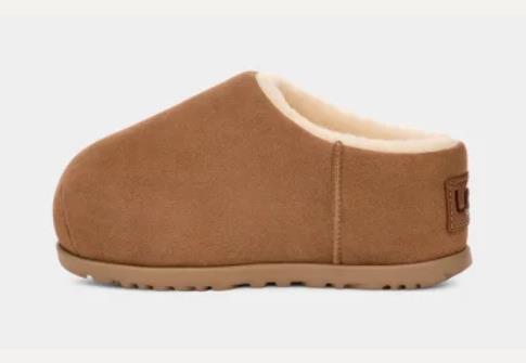 ZUECO PARA MUJER UGG PUMPED SLIDE CHESTNUT